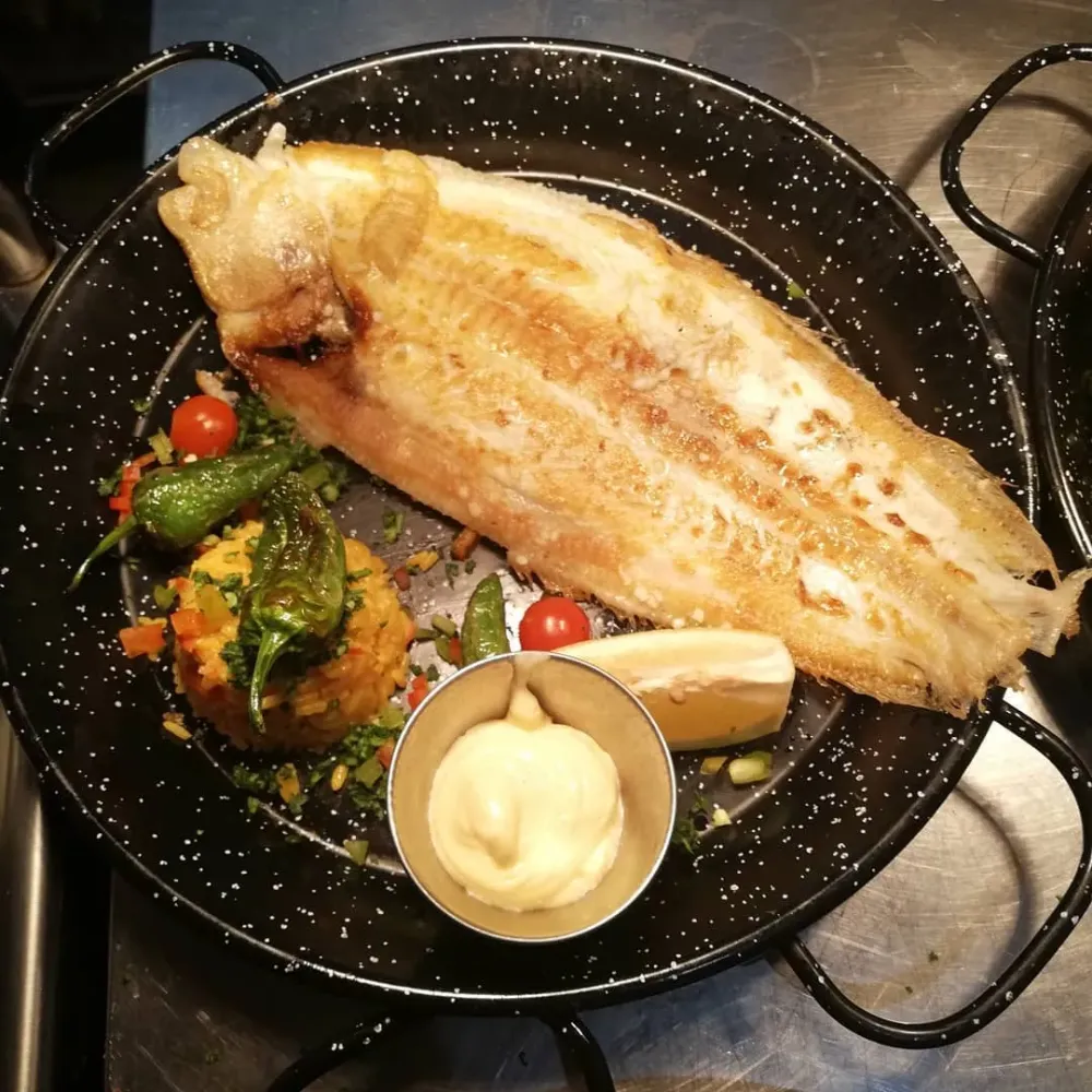 Resto fruit de mer près de Sainte-Marie-la-Mer